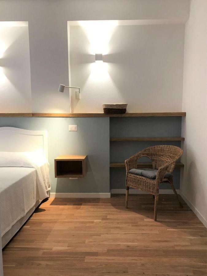 Cinema House Apartments Orbetello Exterior foto